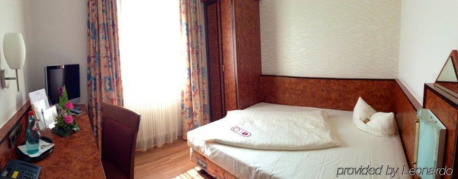 Miramar Am Roemer Hotel