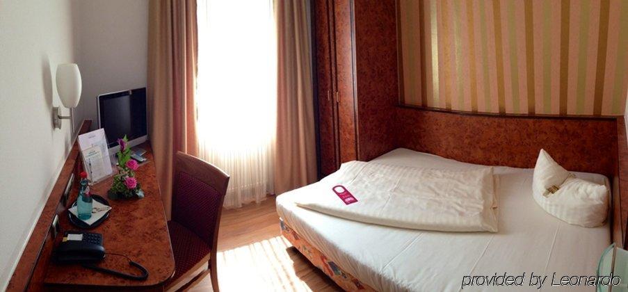 Miramar Am Roemer 3*