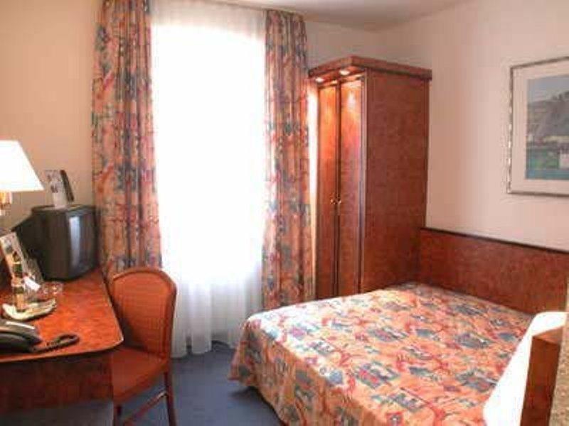 Hotel Miramar Am Roemer 3*