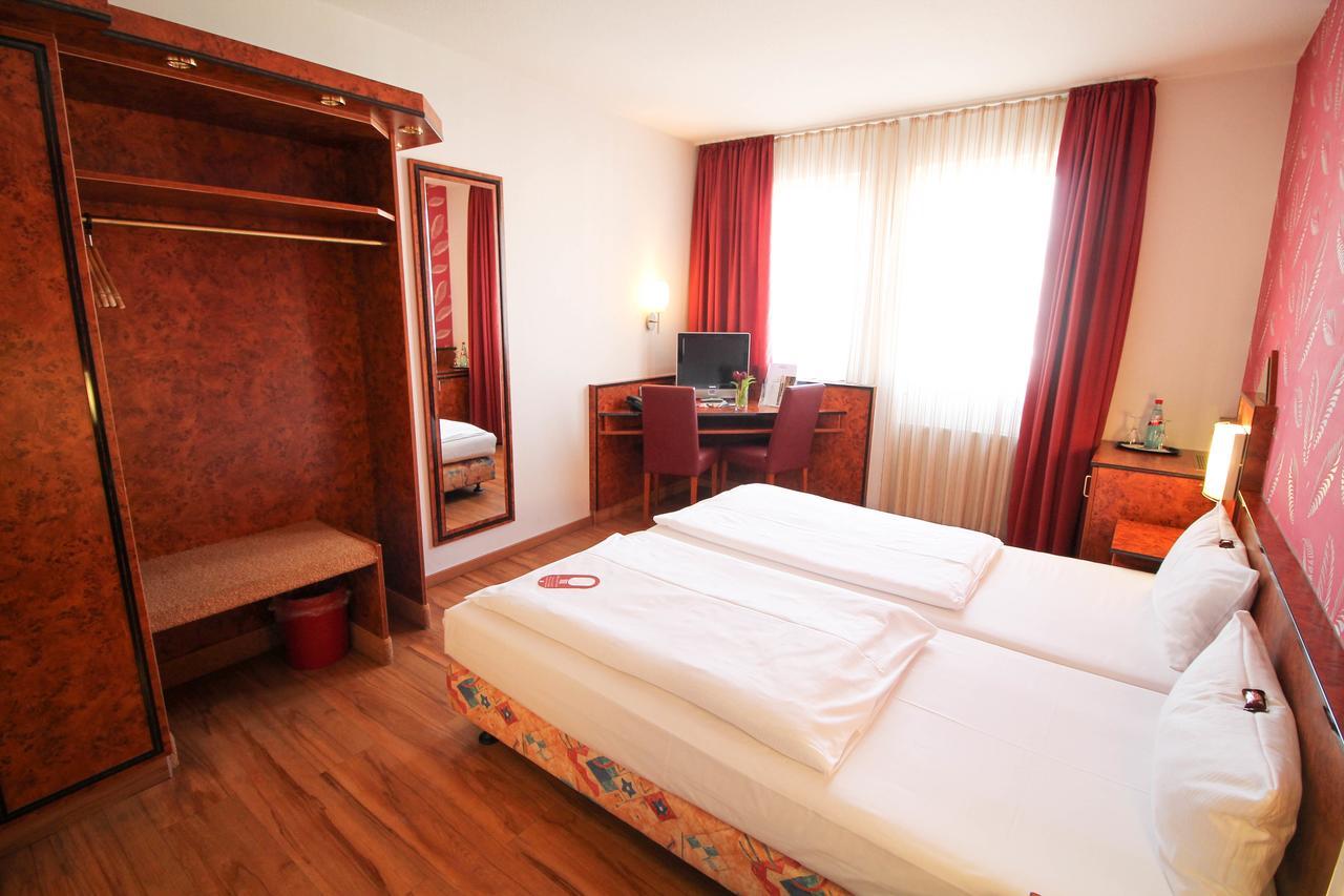 Hotel Miramar Am Roemer