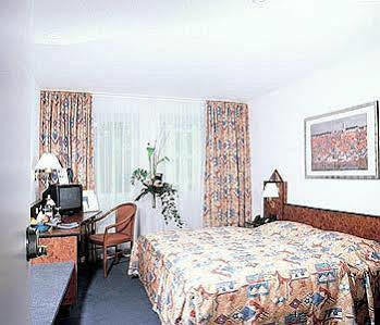 Miramar Am Roemer 3*