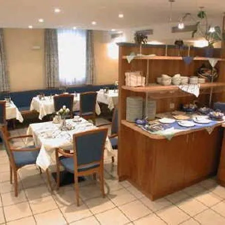 Hotel Miramar Am Roemer 